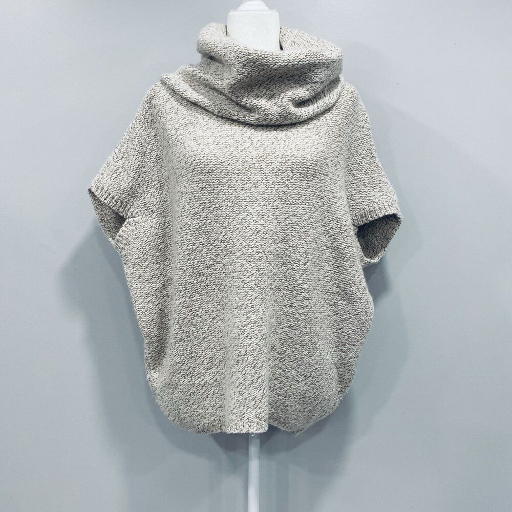 Saks Fifth Avenue XS Cream Boucle Cocoon Poncho Cowl Neck Wool Old Money Sweater